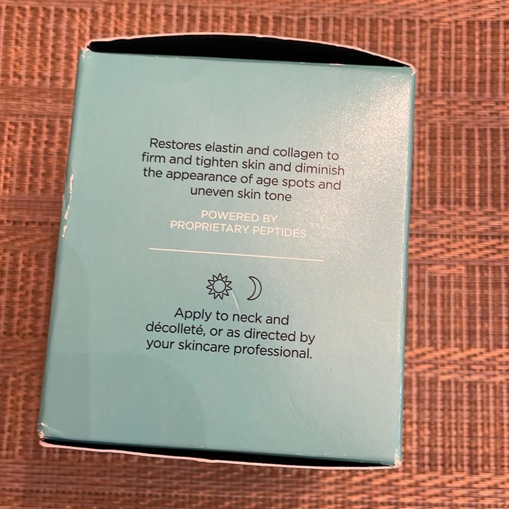 Neocutis - Picture 3 of 5